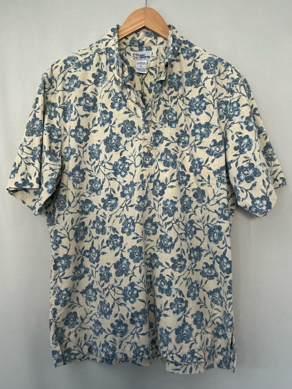 Reyn Spooner Men's Hawaiian Shirt Size L